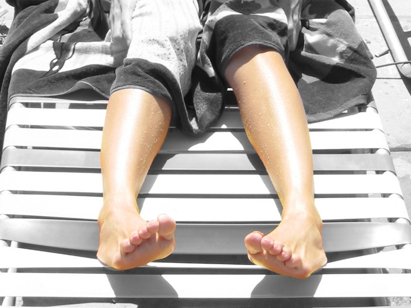 feet.jpg