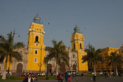 6916-lima la catedral.jpg