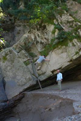 7209 waterfall into rio beni alex.jpg