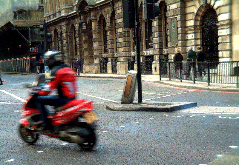 RED SCOOTER