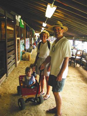 Archetypical fair family