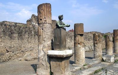 Pompeii/Naples