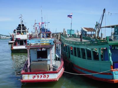 boats near Ban Phe