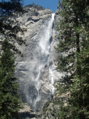 Yosemite Falls2.jpg