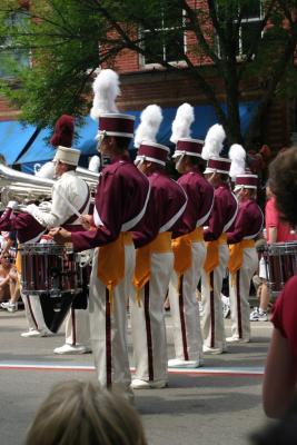 Parade2
