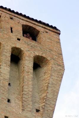 Help! Claudio is trapped in the tower...