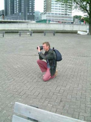 Cor Oldenburg  ( http://www.ocastle.com/ ) from Amsterdam making a photo of Erasmus bridge