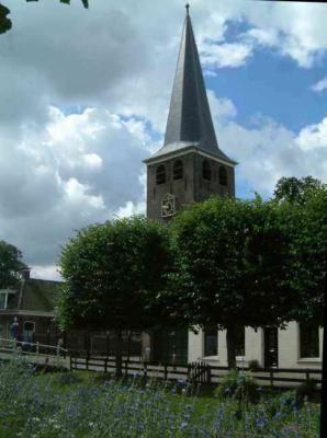 We started our walk near the Nederlands Hervormde Kerk, situated at Eegracht