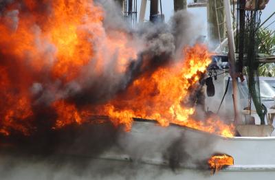 Boat Fire in Kemah Texas on July 4th