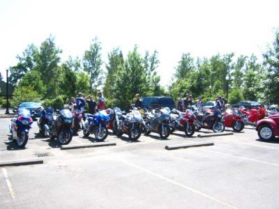 bikes-in-parking-lot4.jpg