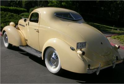 36 Coupe with bat-wing rear windows