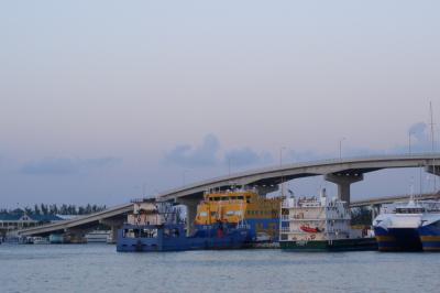 The bridge onto Paradise Island from Nassau
