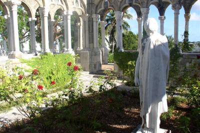 the Garden inside the Cloisters