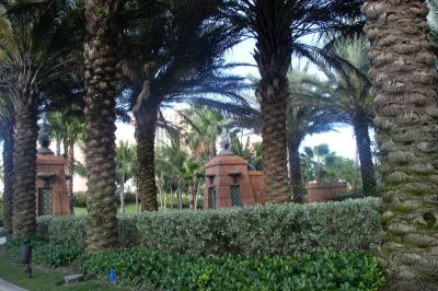 East entrance to Atlantis Casino & Resort