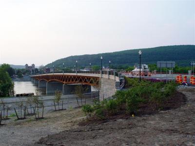 Almost open - 434 Bridge approach
