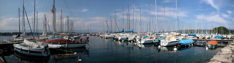 Boats in Genevas harbour