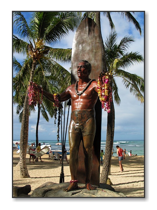 Statue of Duke KahanamokuWaikiki Beach, Oahu