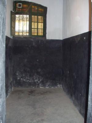 Hanoi Hilton cell: larger than Camp Xray cells?