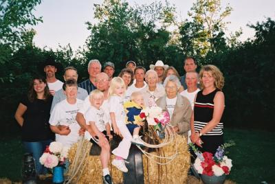 Descendants and family of Dick Harris (minus Keith & Gayle)