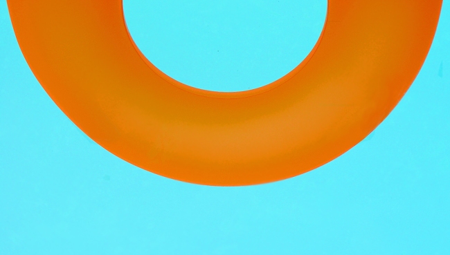 <b>Poolside</b><br><font size=2>by Ro Miller</font>