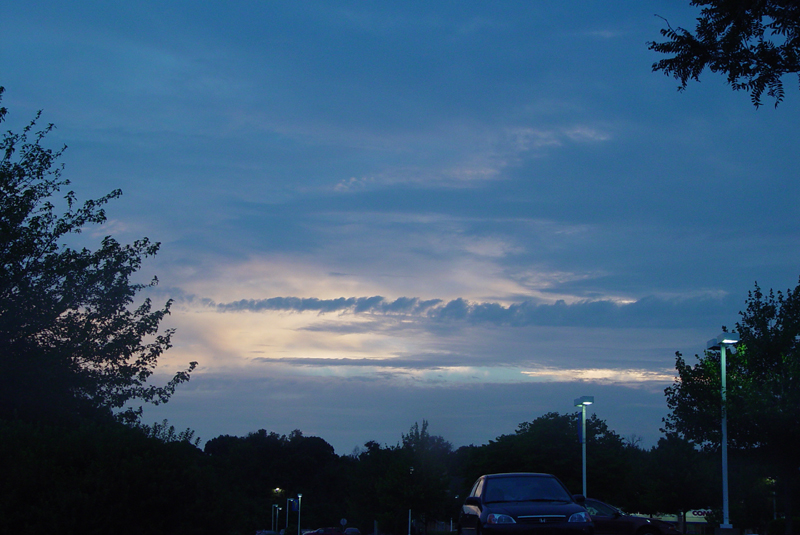 <B>Evening Sky</B><BR><FONT size=2>by Ray Vinciguerro</FONT>