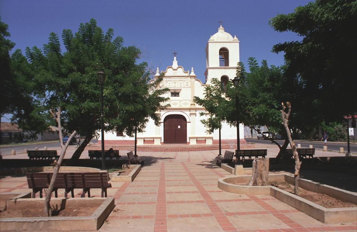 glise de Moruy  Paraguan