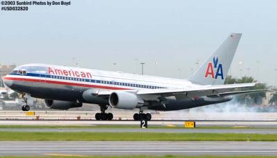 American Airlines B767-223(ER) N324AA aviation stock photo #6626