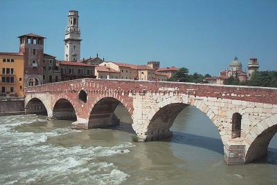 2nd day, Pietra Bridge, Verona, Italy
