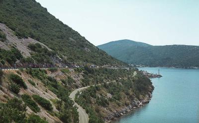 4th day, that's the road to Dubrovnik, 600Km at an average speed of 80Km/h but it's a beautiful landscape, Croatia
