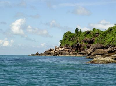 u32/antoinevu/medium/21192067.PQIsland8003.jpg