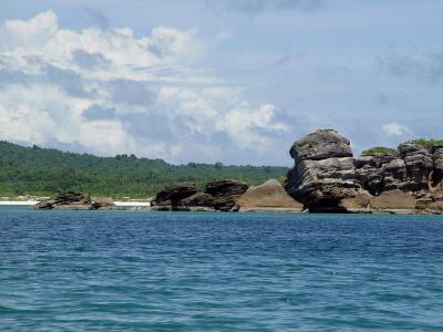 u32/antoinevu/medium/21192069.PQIsland8005.jpg