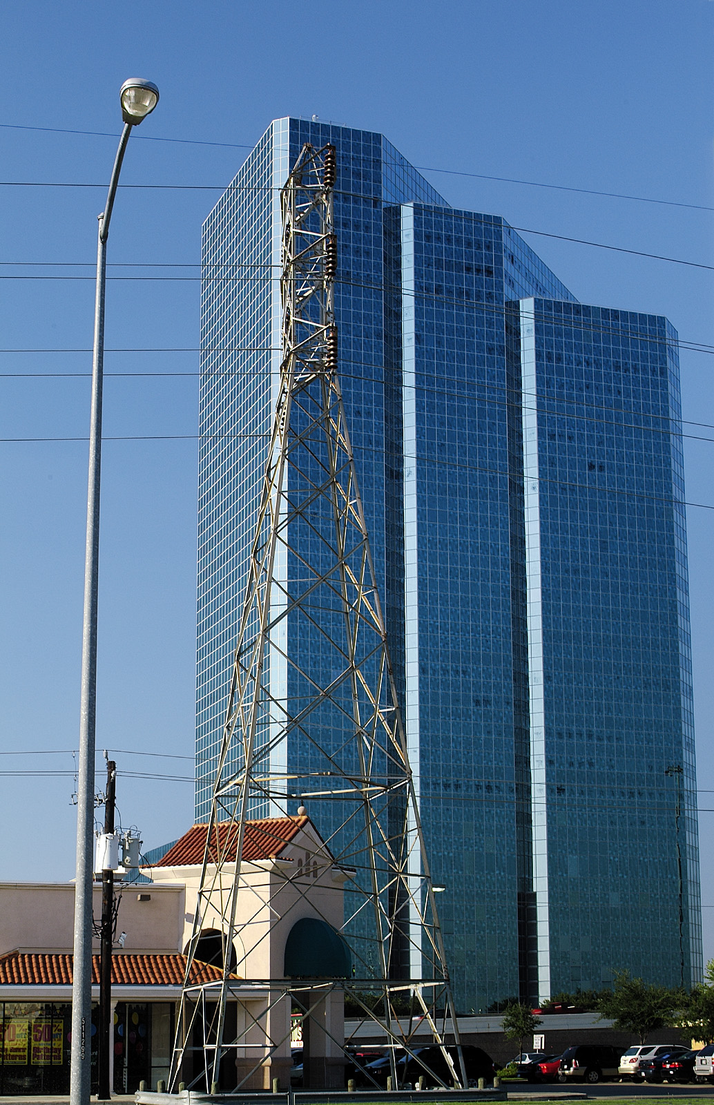office tower trio Buffalo Speedway 01