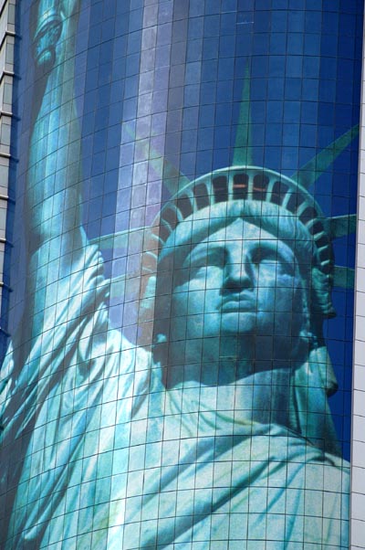 Statue of Liberty in Dubai