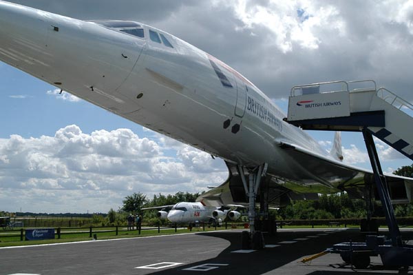 Concorde at Manchester (G-BOAC)