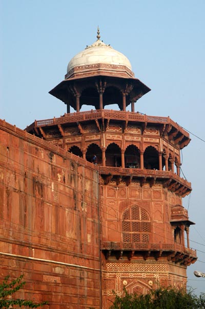 Northeast Tower, Taj Mahal