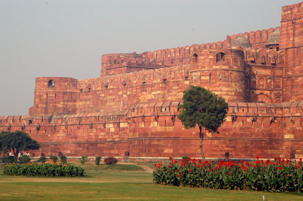 Agra Fort, begun by Akbar in 1565