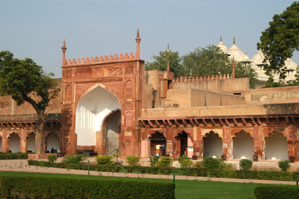 Second courtyard. Beyond the closed gate is the Moti Masjid