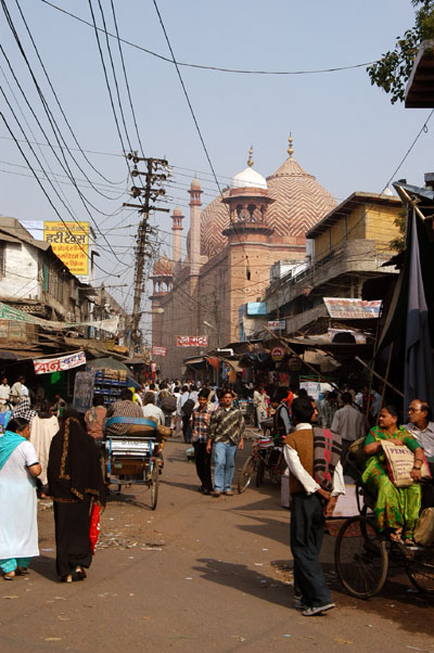 Bazaar around the Jama Masjid in old town