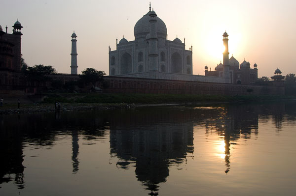 Sunset at the Taj