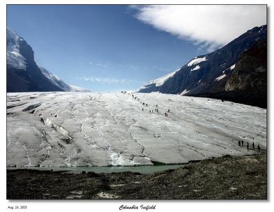 More tourists on the glacier