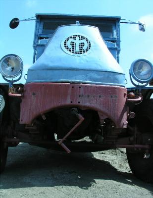 Big Bug w/ Hand Crank