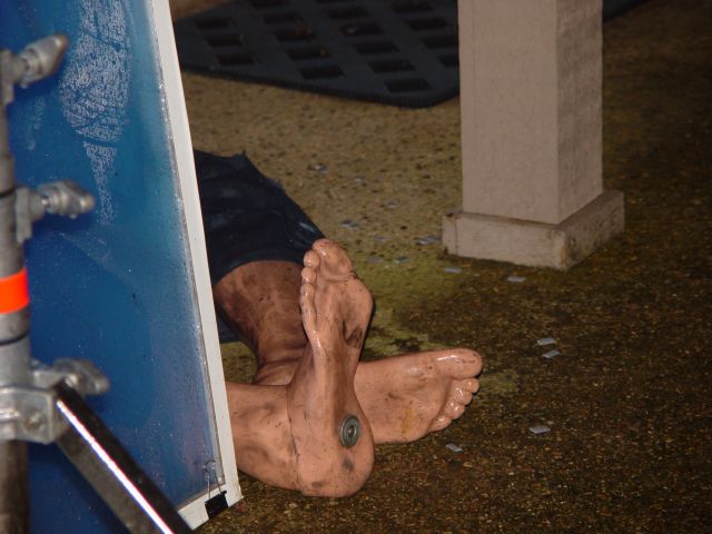 dummy feet