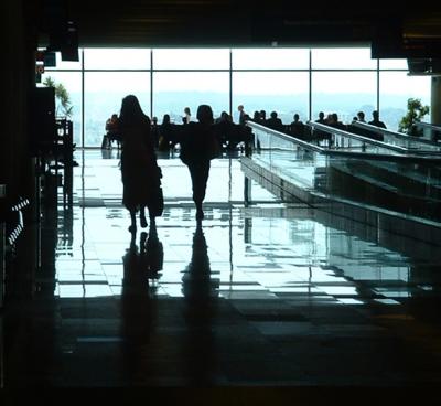 September 4 : Arrivals Hall