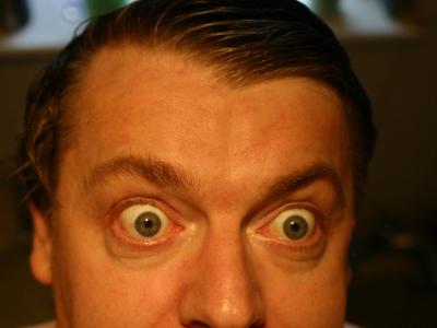 u32/clickaway/medium/31497990.Self20040218IMG_2452.jpg