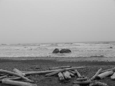 若夫淫雨不开,浊浪排空,日星隐耀,山岳潜形。。。