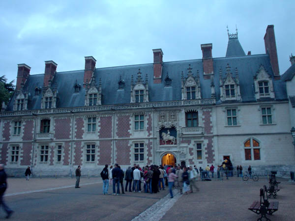 Chteau Entrance