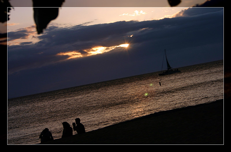 <B>Maui Sunset</b>