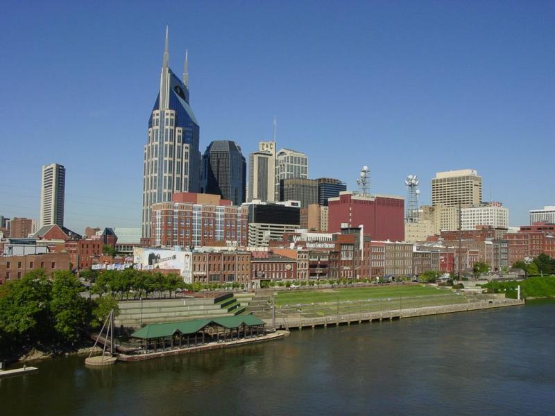 Photo shot from Shelby St Pedestrian Bridge