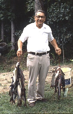 u32/dej/upload/20770239.Teach_a_man_to_fish.jpg