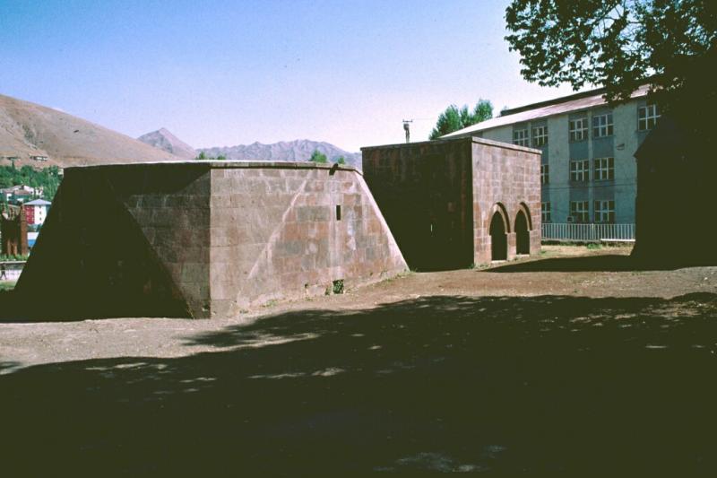 bitlis tomb complex 3